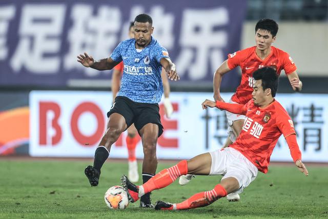 4比3险胜布莱顿 切尔西两连胜却显中场短板